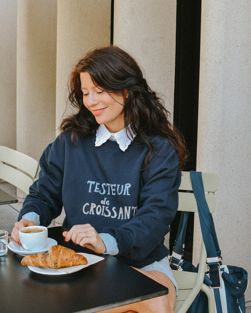 Testeur De Croissants grown up Sweatshirt- navy / light blue