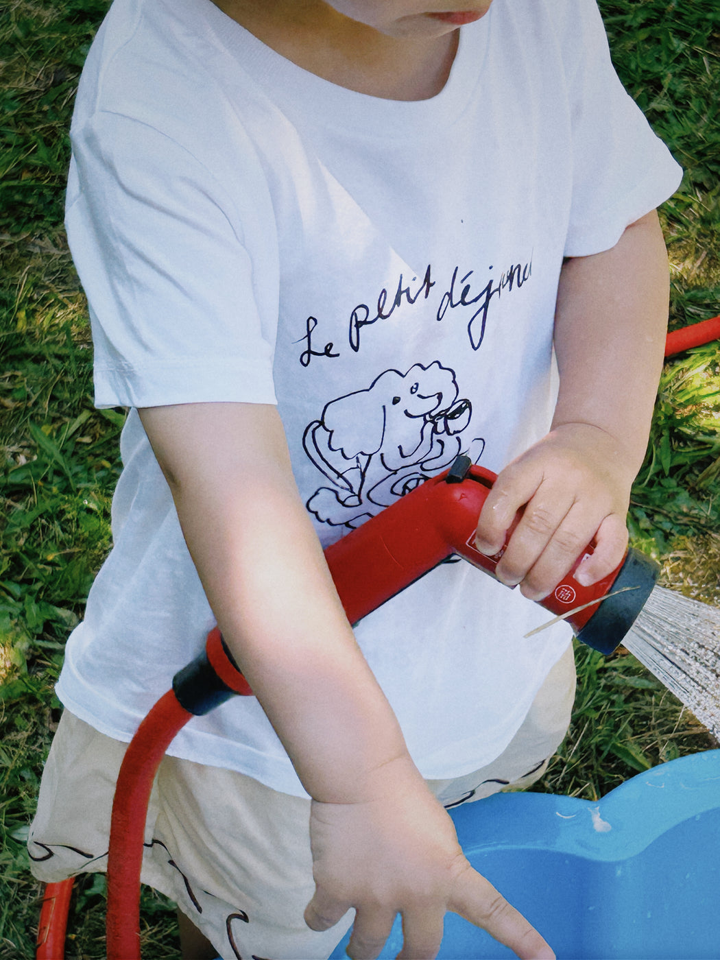 Le Petit Déjeuner kids T-Shirt