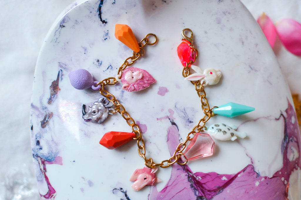 Sticky Fingers bracelet — Family Affairs