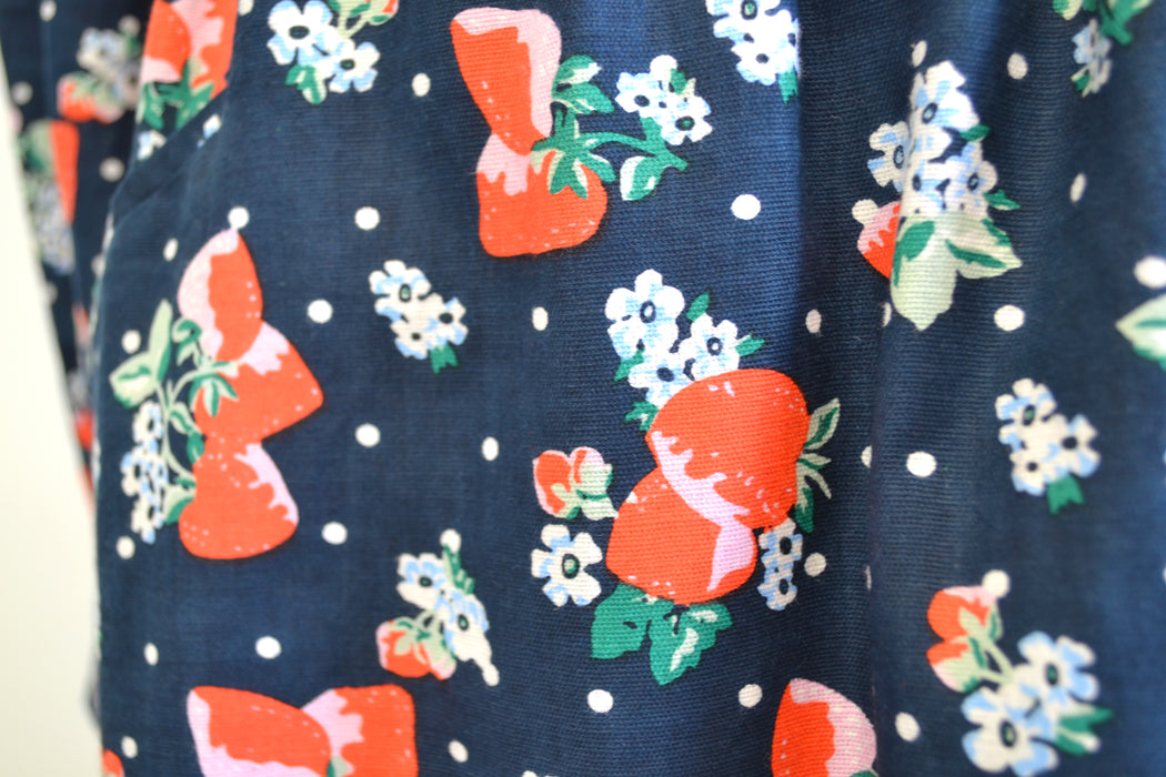 Thursday Strawberry dress - Family Affairs