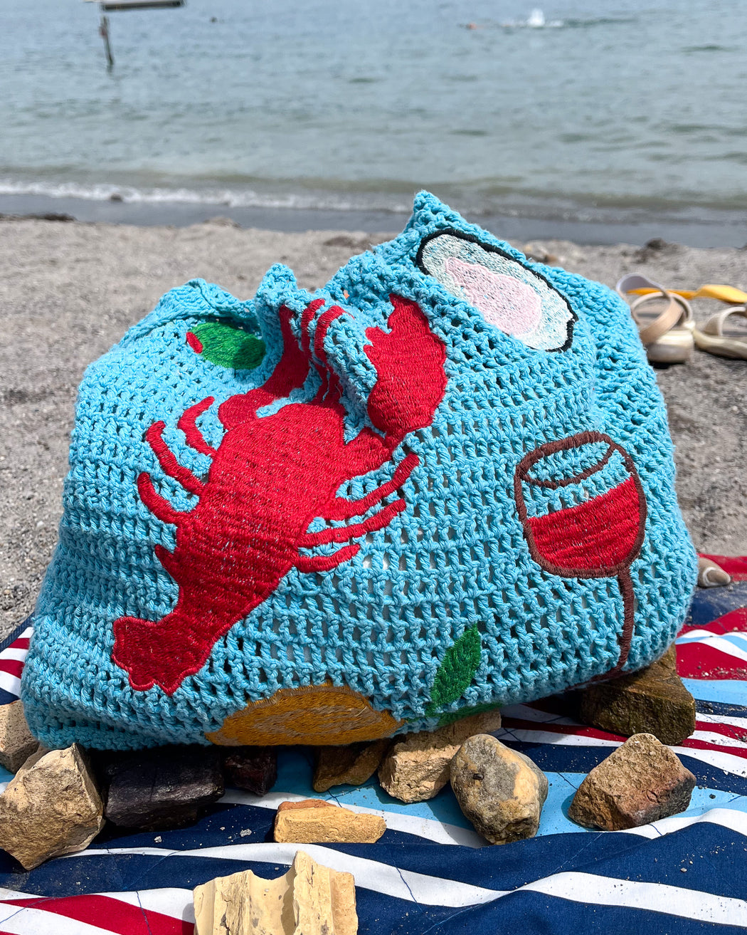 La Vita è Bella crochet bag- blue